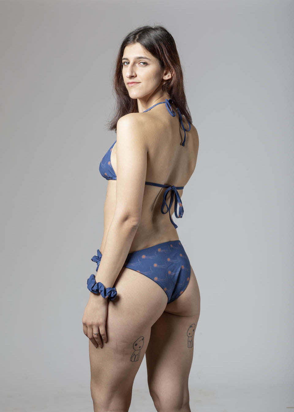 Bikini Sara - Medusa